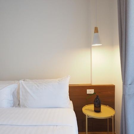 7 Days Asleep Hotell Chiang Mai Exteriör bild