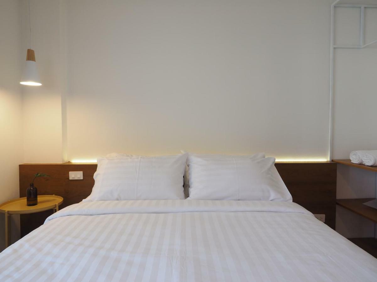7 Days Asleep Hotell Chiang Mai Exteriör bild